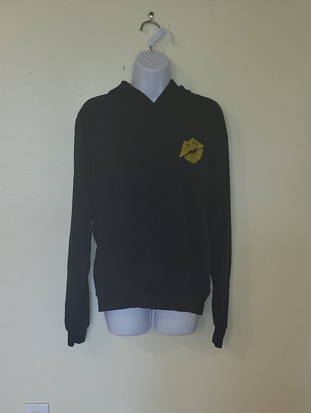 Bella Canvas Stretchy Black Hoodie Sweater with Gold Lips Graphic